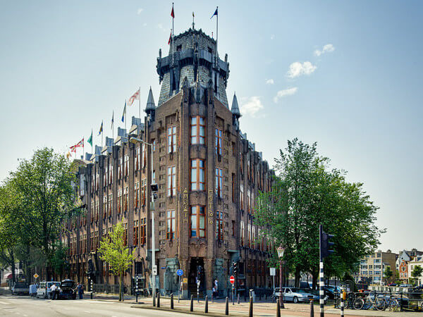 Renovatie Scheepvaarthuis te Amsterdam